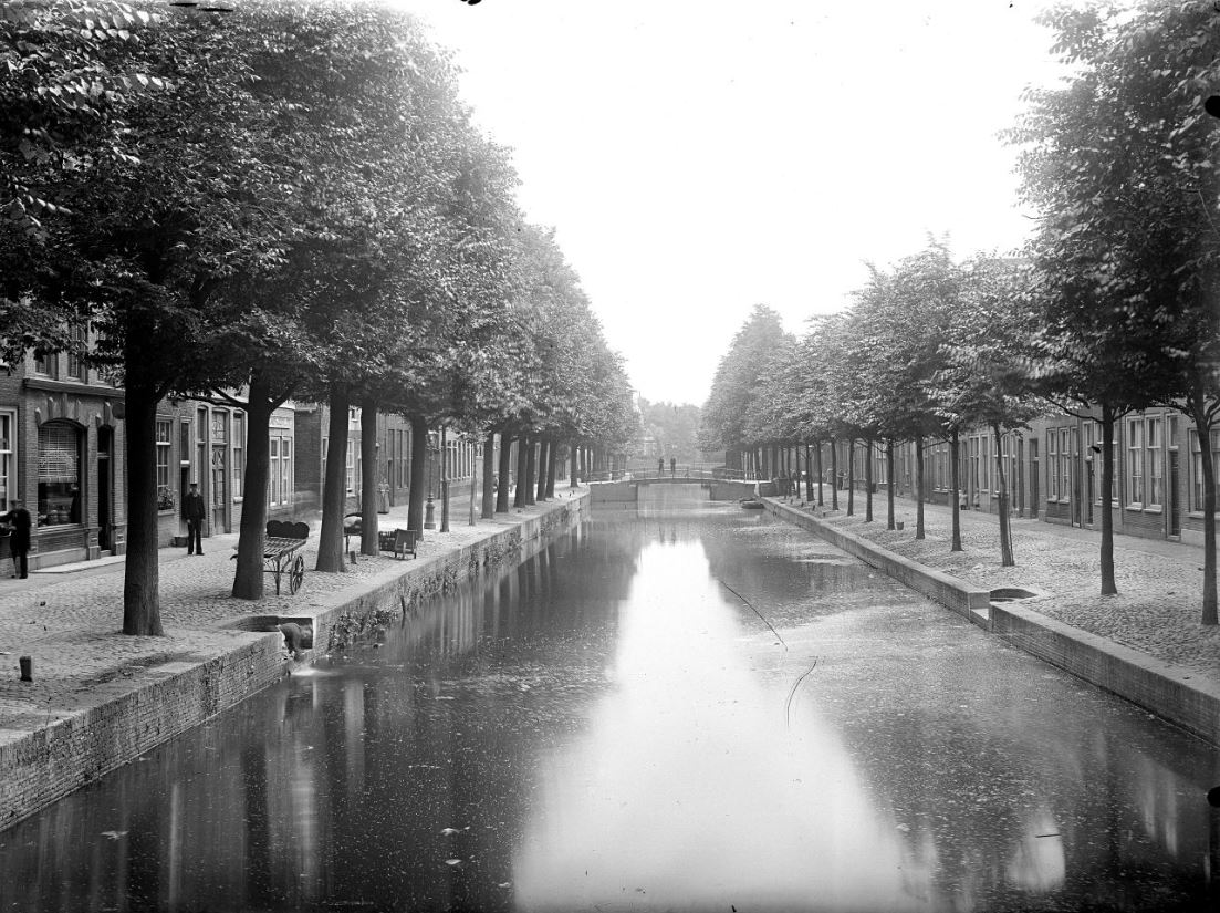 Levendaalbrug gez naar het oosten.jpg